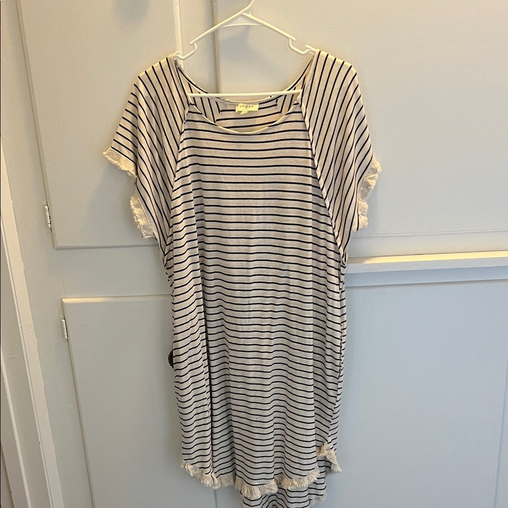 Umgee Black and Cream Striped Short Sleeve Top